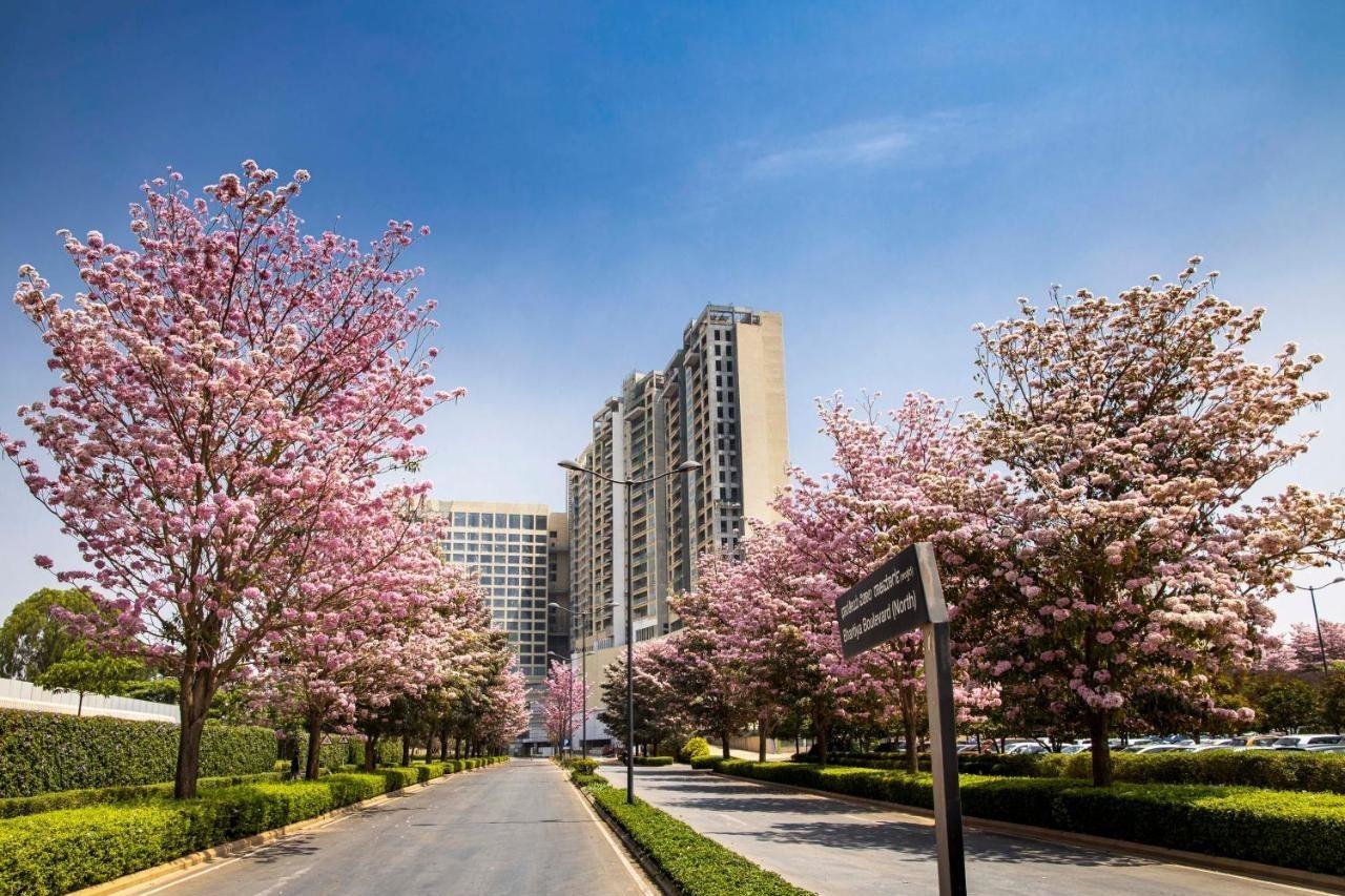 The Leela Bhartiya City Bengaluru Exterior photo