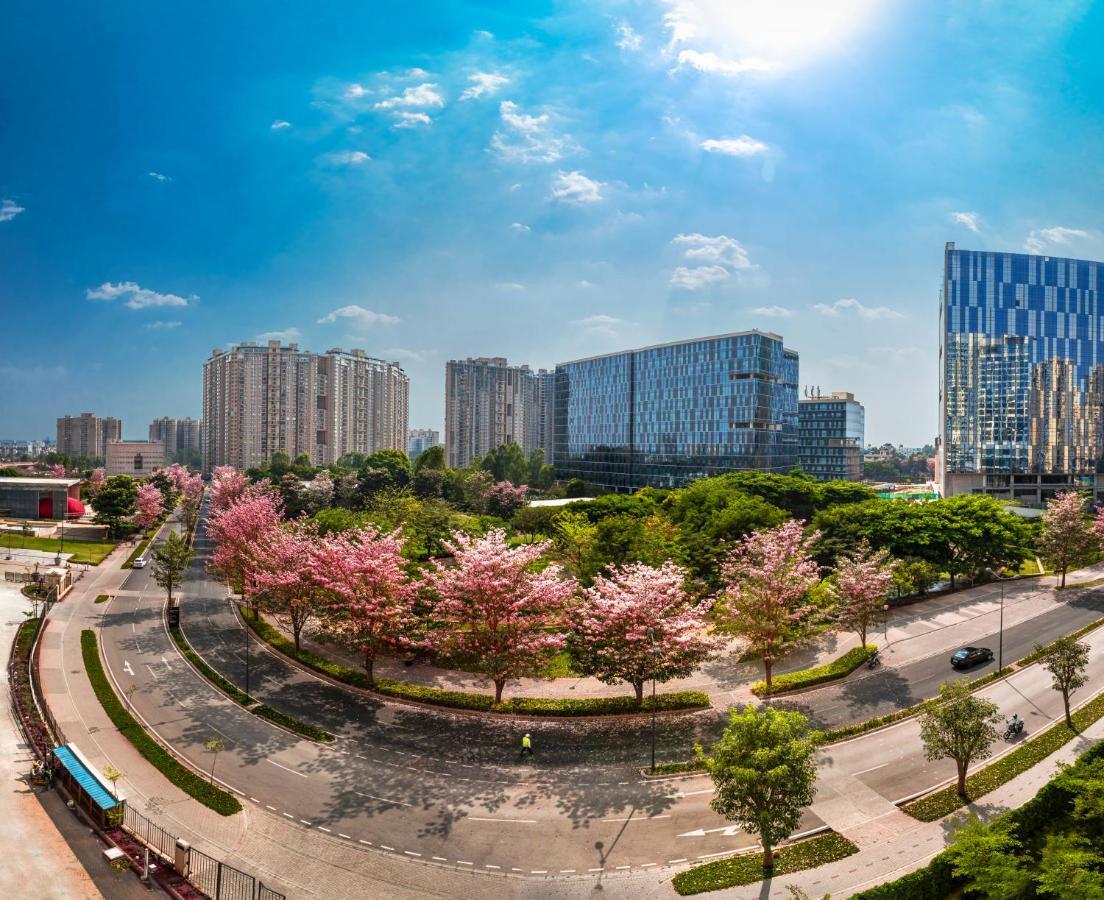 The Leela Bhartiya City Bengaluru Exterior photo