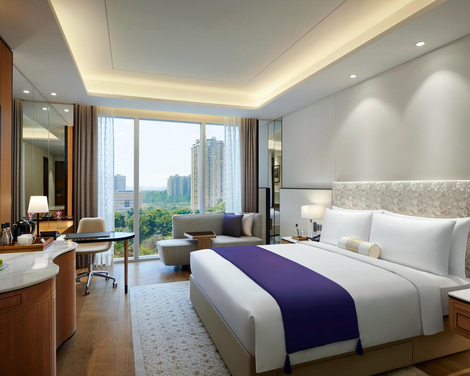 The Leela Bhartiya City Bengaluru Exterior photo
